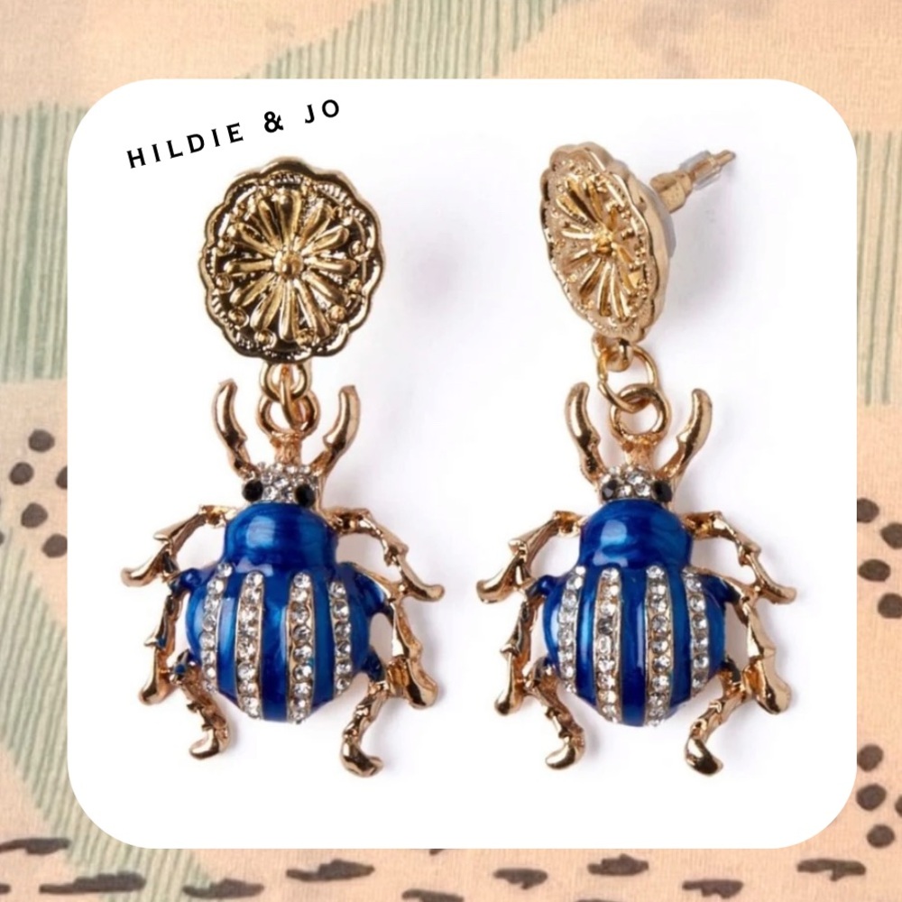 🎉🆕🏷️ blue & gold rhinestone beetle 🪲 earrings